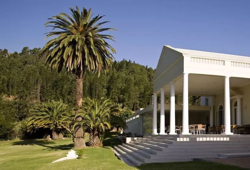 هتل Cascade Country Manor