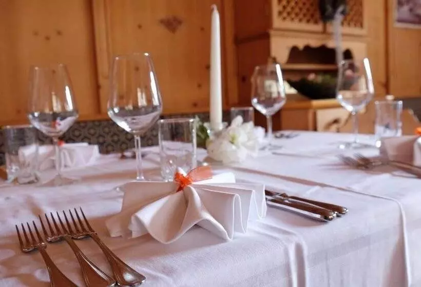 호텔 Dolomites Inn