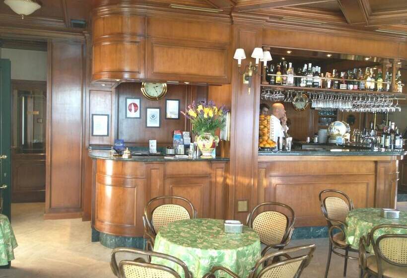 فندق Du Lac Menaggio