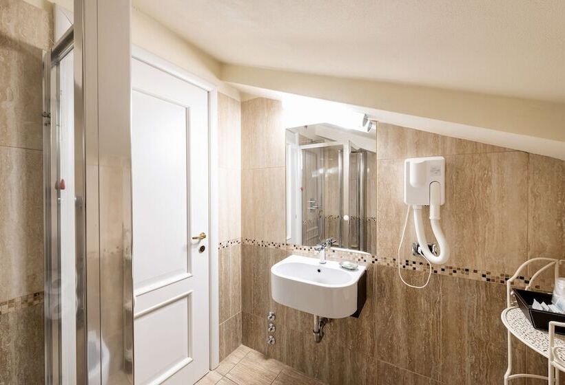 فندق Du Lac Menaggio