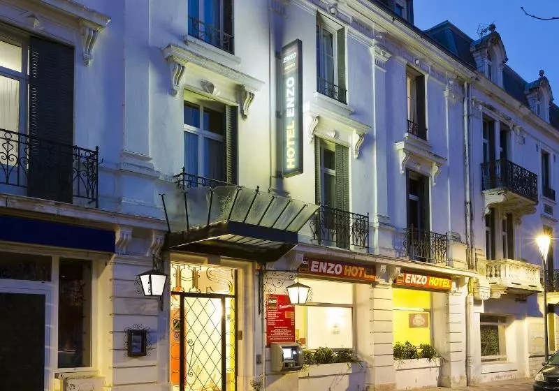 Enzo Hotels Contrexeville