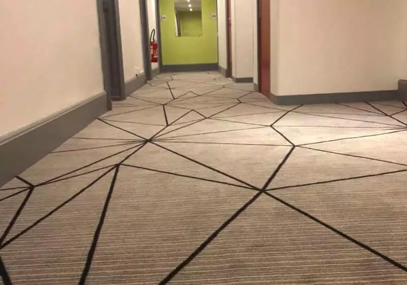 Enzo Hotels Contrexeville