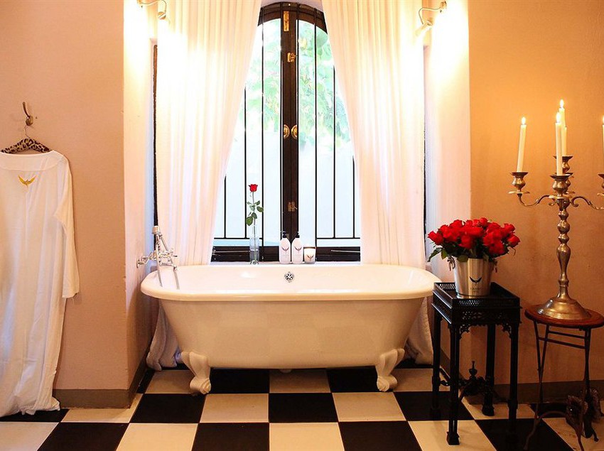 Отель Grand Africa Rooms And Rendezvous