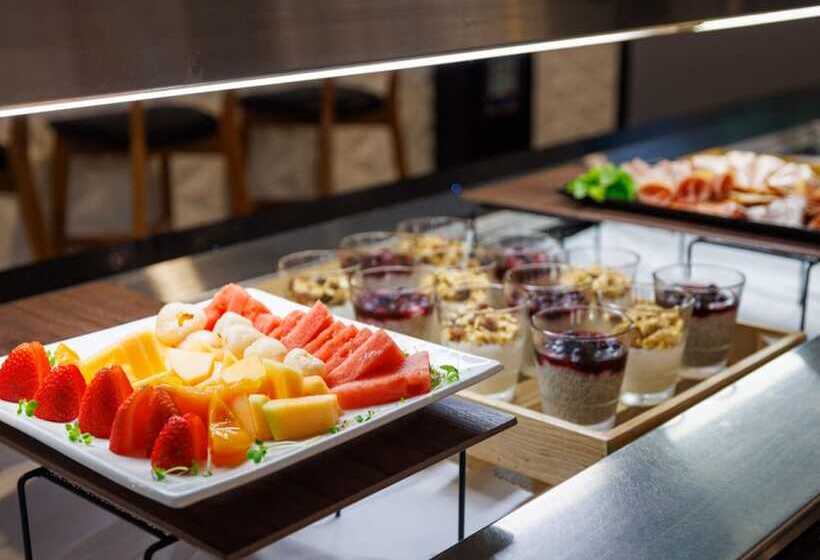 The Smith Hotel Darwin