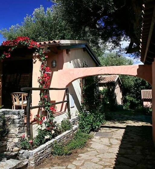 酒店 Happy Village