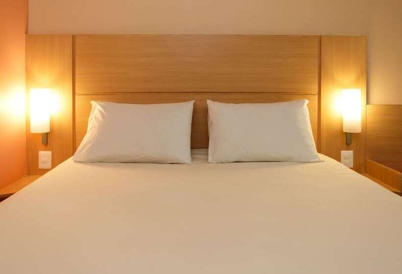 ホテル Ibis Vitoria Da Conquista