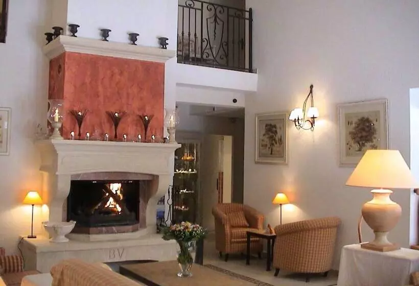 בית מלון כפרי La Bastide De Valbonne