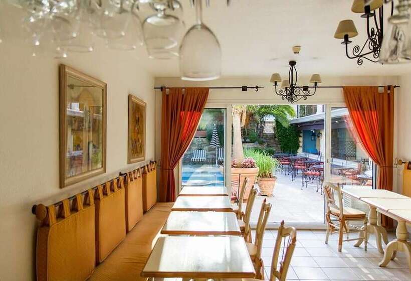 בית מלון כפרי La Bastide De Valbonne