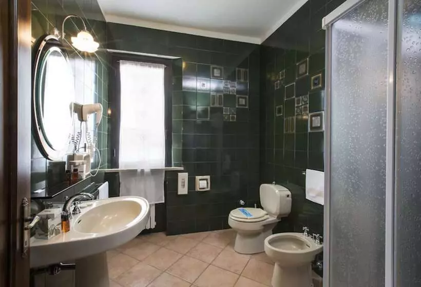 هتل La Loggia   Villa Gloria  Adults Only