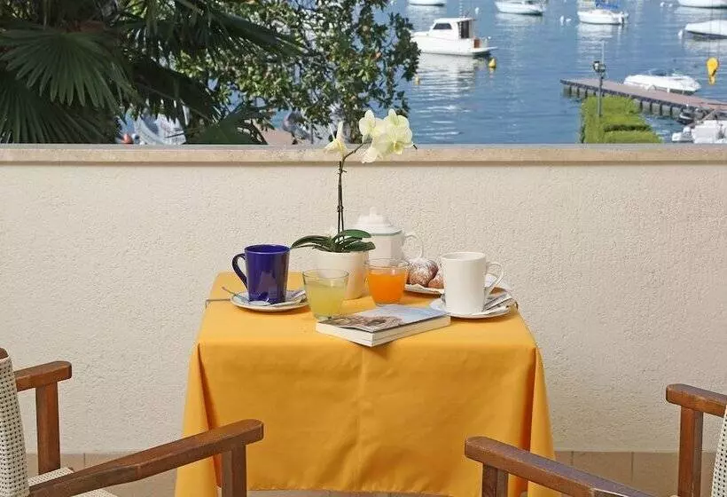 בית מלון כפרי Nettuno