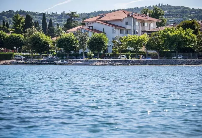 בית מלון כפרי Nettuno