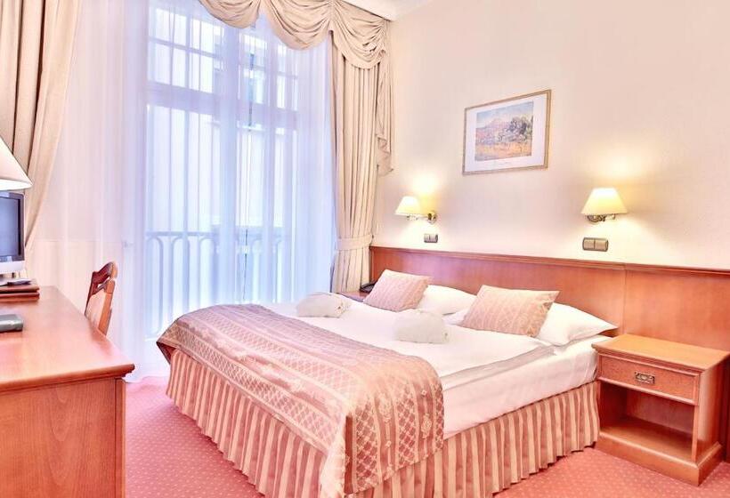 هتل Olympia Wellness