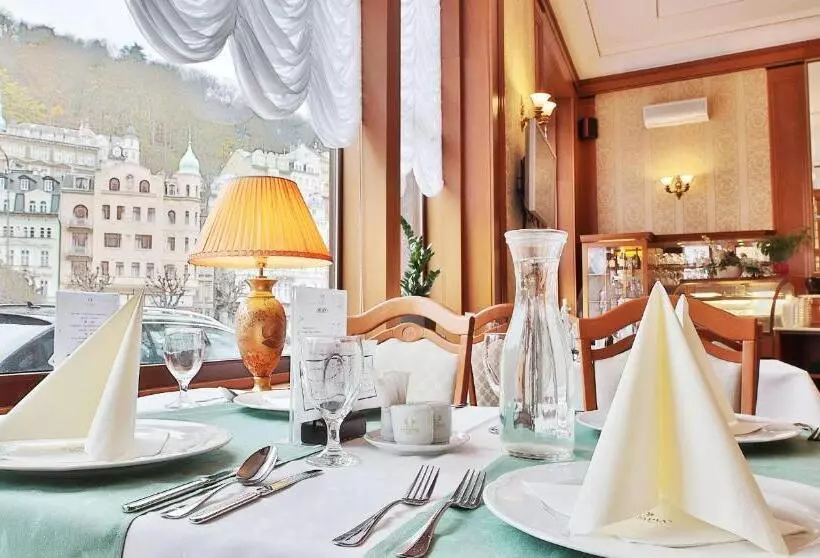 هتل Olympia Wellness