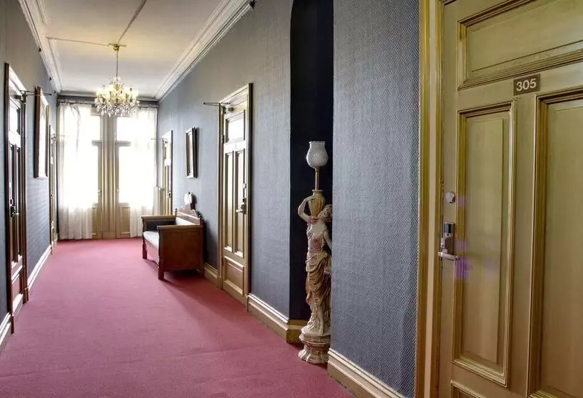 Park Hotel Linköping Fawlty Towers