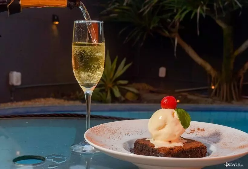 호텔 Pier Beach Club