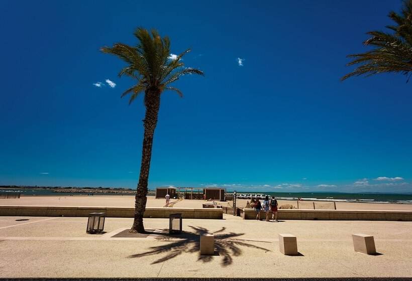 هتل Restaurant Splendid Camargue