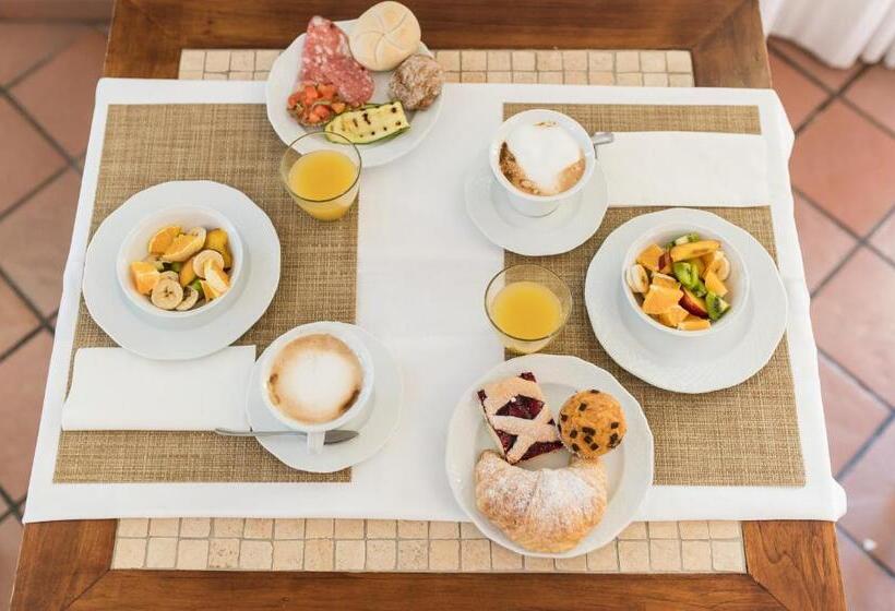 ホテル San Michele