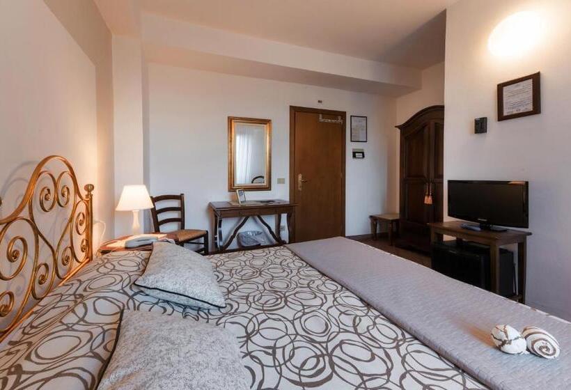 ホテル San Michele