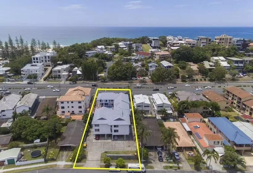 酒店 Sunshine Beach Resort