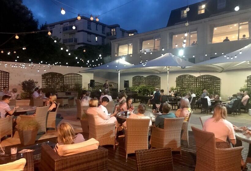 Tlh Toorak Hotel   Tlh Leisure, Entertainment And Spa Resort