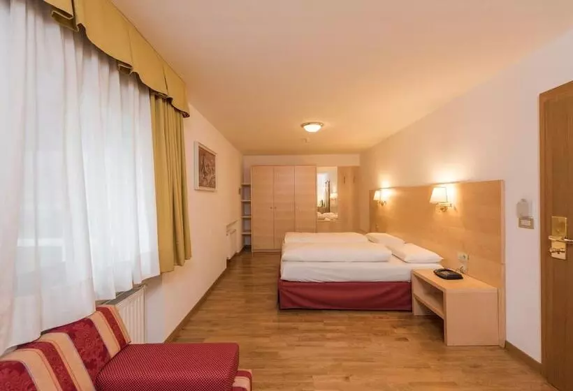 בית מלון כפרי Union