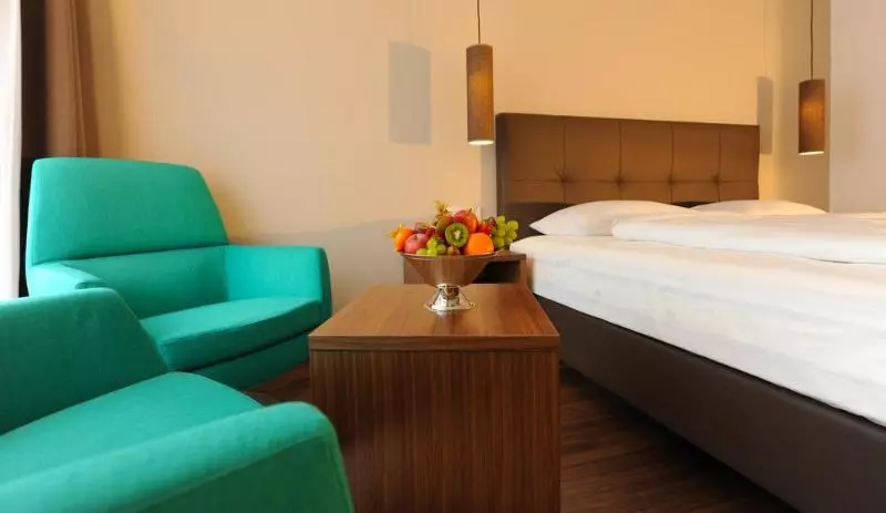 Отель Vier Jahreszeiten