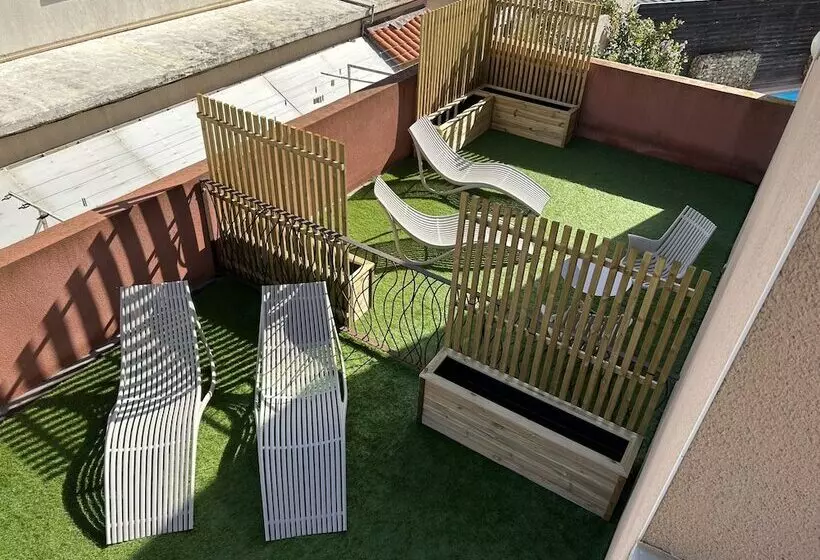 Logis Hotel De La Clape