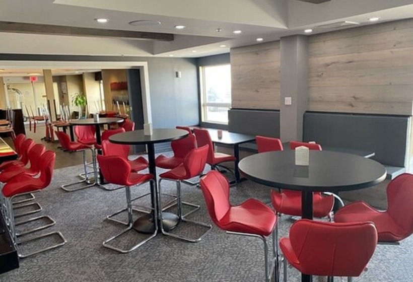 Microtel Inn & Suites By Wyndham Timmins