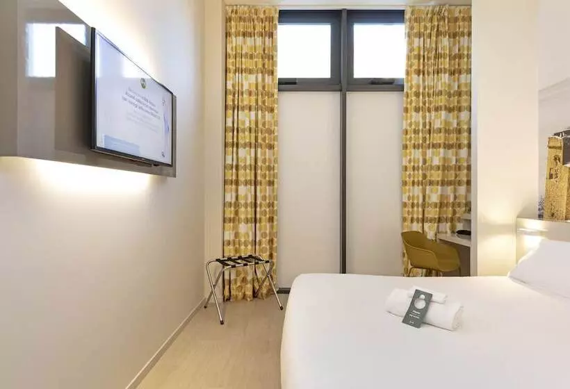 مُتل B&b Hotel Savona