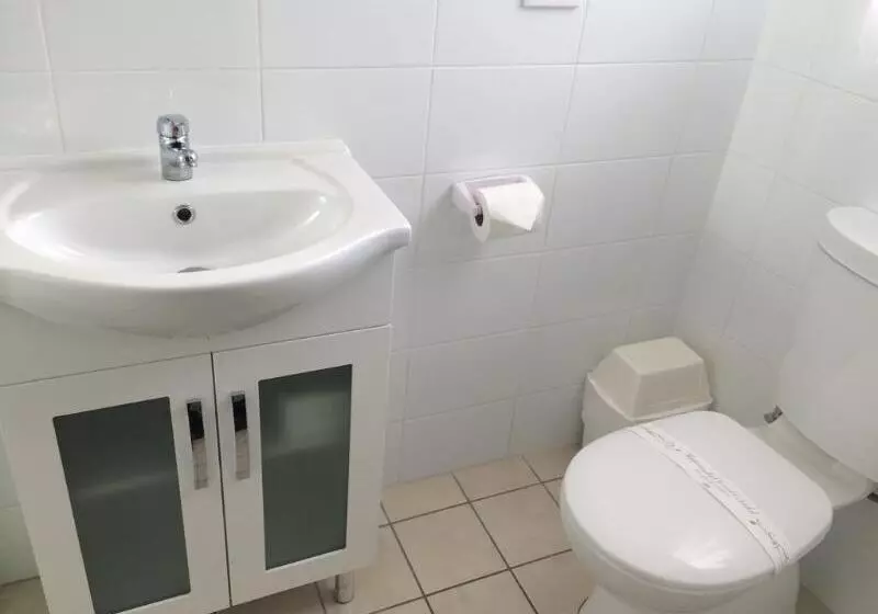 汽车旅馆  Kinross Inn