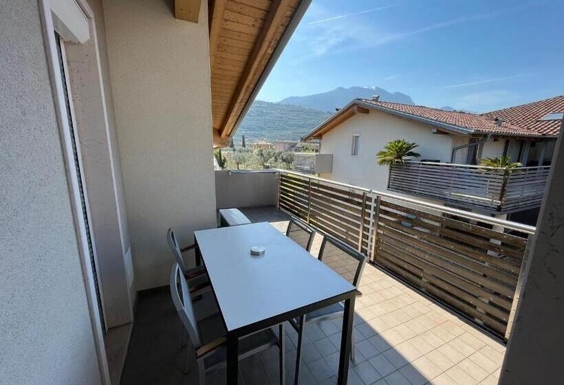 4 Limoni Apartment Resort