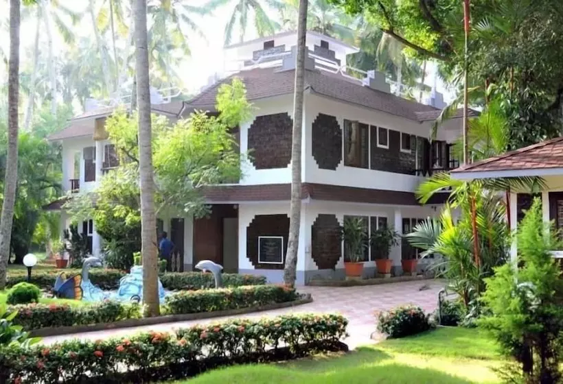 هتل Akhil Beach Resort