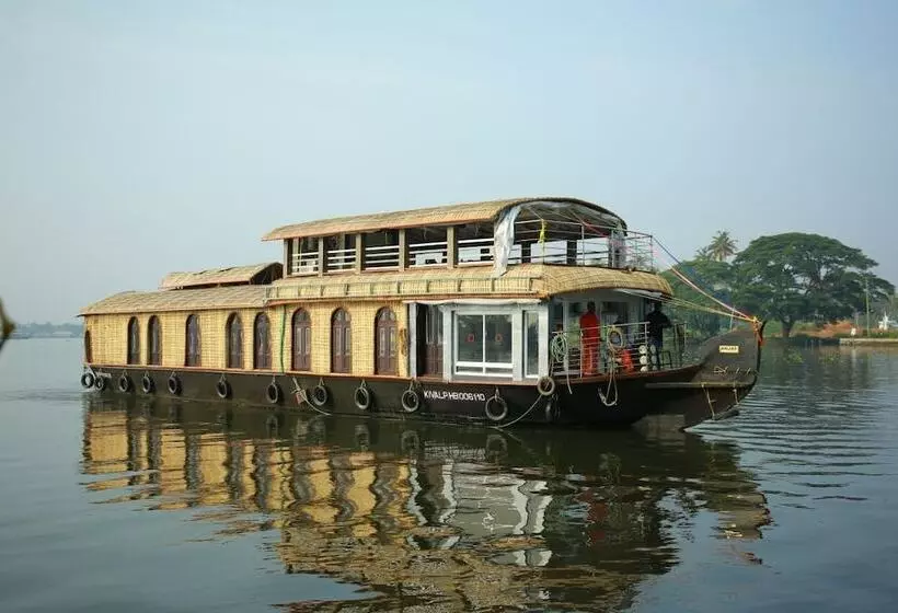 Hotelli Cosy Premium Houseboats
