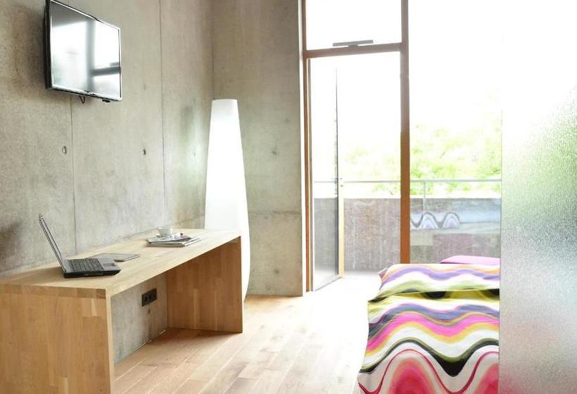 هتل De L'ecluse Superior