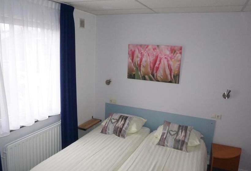 فندق De Wilde Kriek   Before De Karsteboom