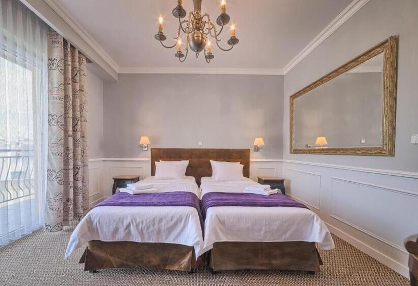 בית מלון כפרי Grand Częstochowa