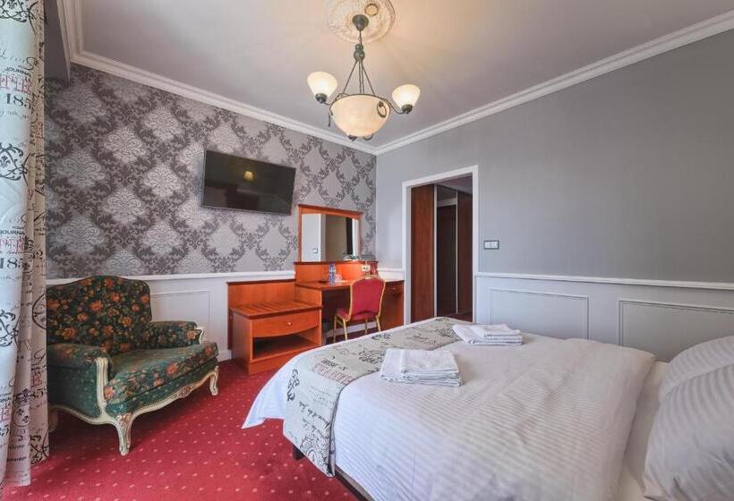 בית מלון כפרי Grand Częstochowa