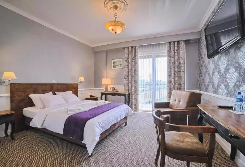 בית מלון כפרי Grand Częstochowa