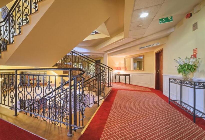 בית מלון כפרי Grand Częstochowa