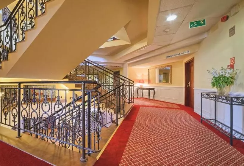 בית מלון כפרי Grand Częstochowa