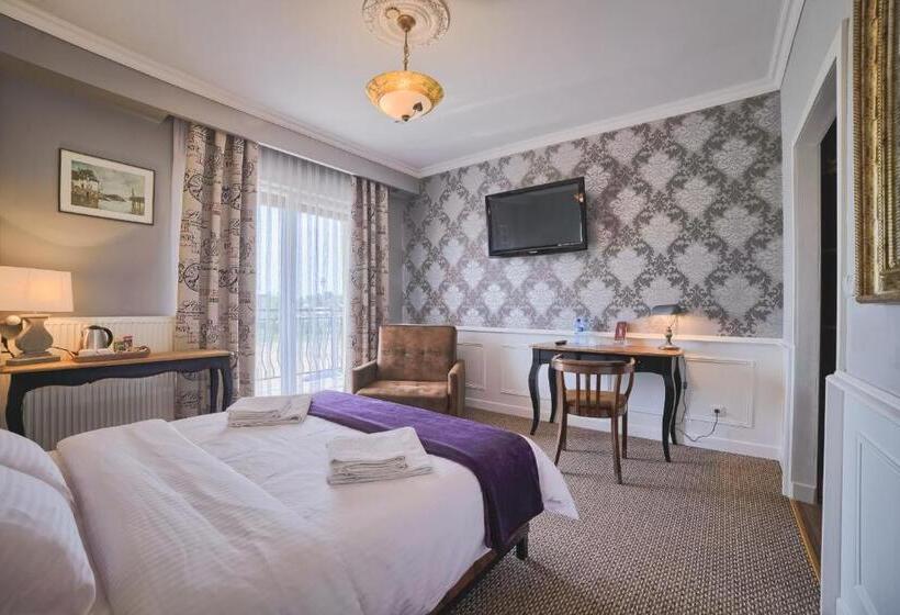 בית מלון כפרי Grand Częstochowa