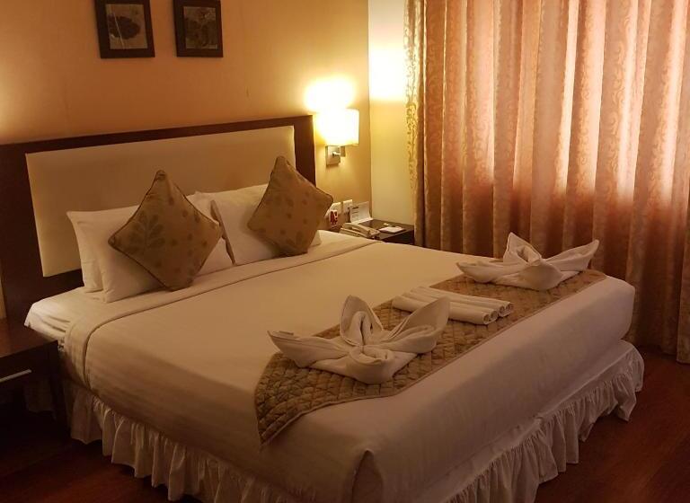 호텔 Grand Gardenia