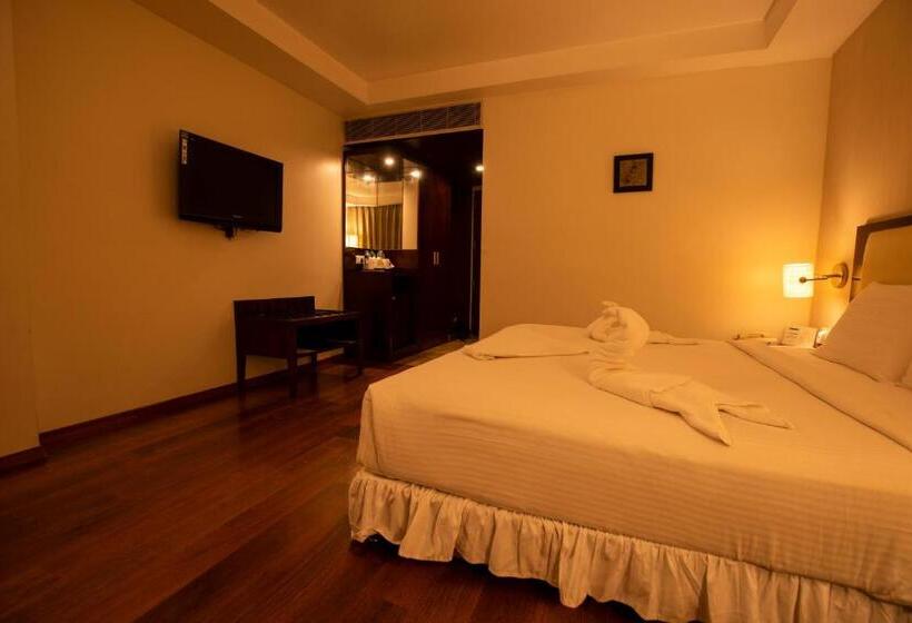 호텔 Grand Gardenia