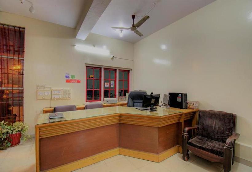 Отель Green Haven