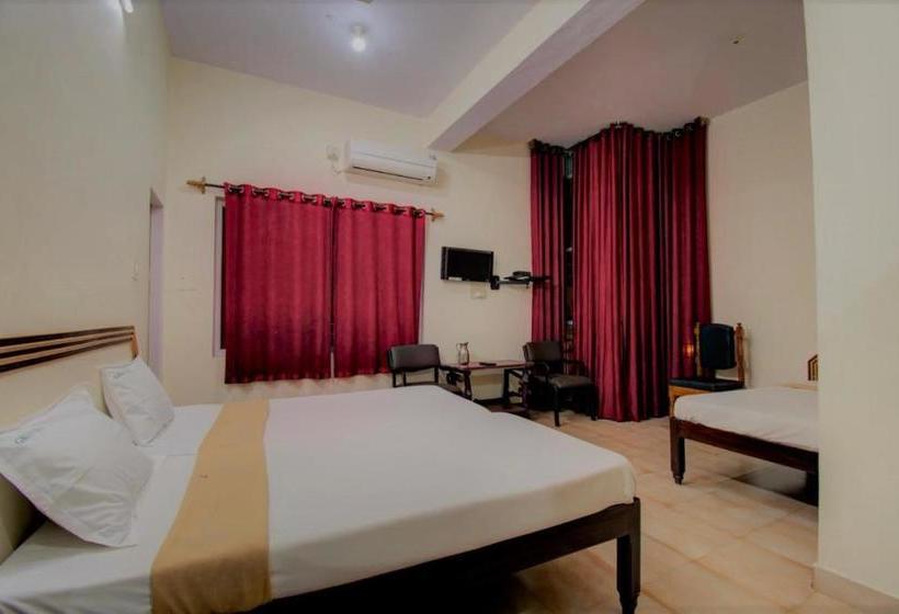 Отель Green Haven