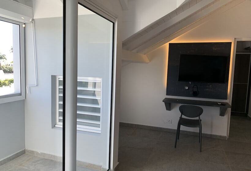 هتل Karaibes Residence