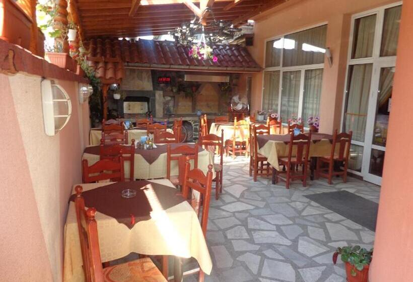 בית מלון כפרי Kestenite Family