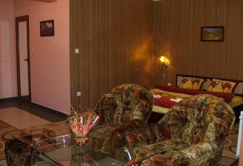 בית מלון כפרי Kestenite Family