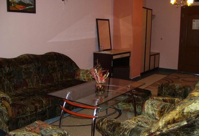 בית מלון כפרי Kestenite Family