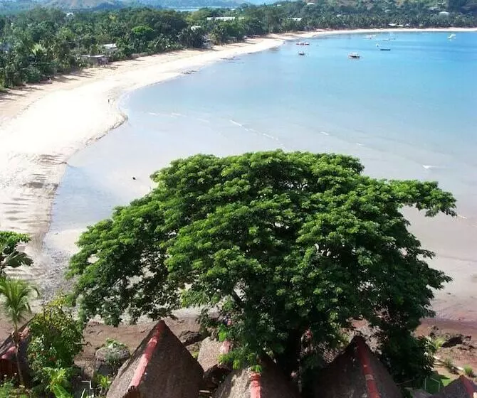 هتل L Heure Bleue